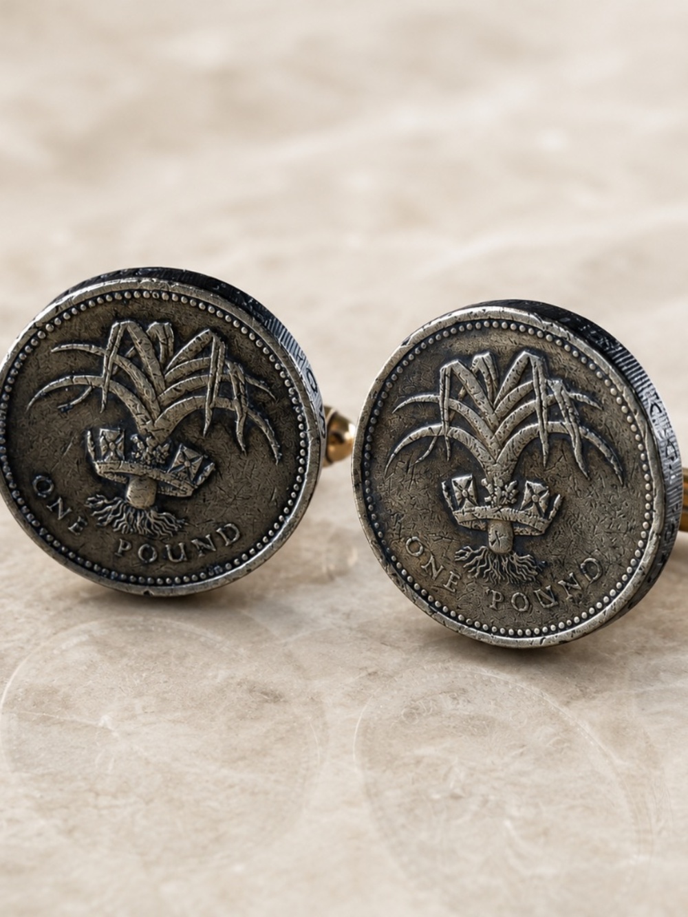 Aged Welsh Leek £1 Coin Cufflinks – Genuine British One Pound Coins – Handmade